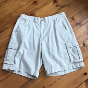 Men’s cargo shorts